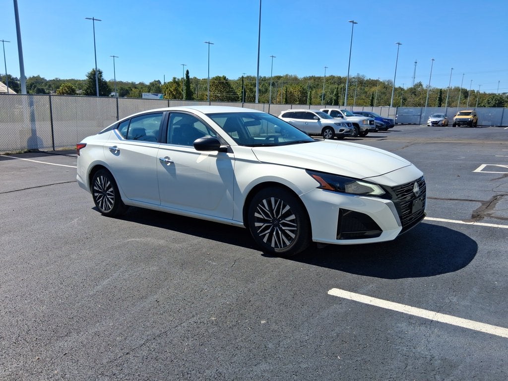 2025 Nissan Altima 2.5 SV