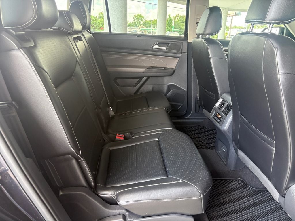 2022 Volkswagen Atlas 2.0T SE w/Technology