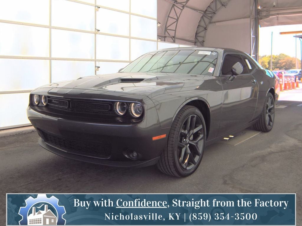 2022 Dodge Challenger SXT