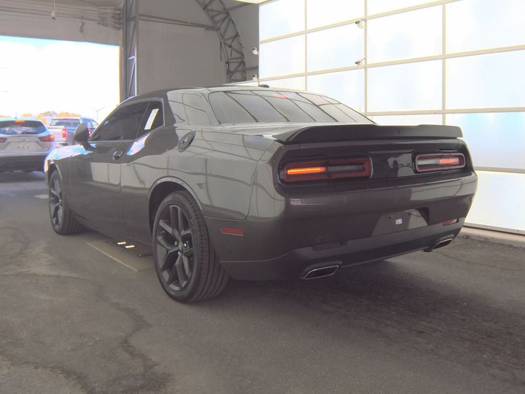 2022 Dodge Challenger SXT