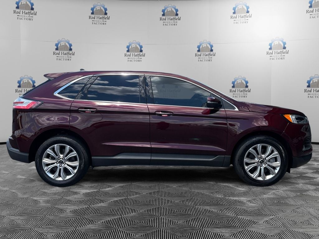 2024 Ford Edge Titanium
