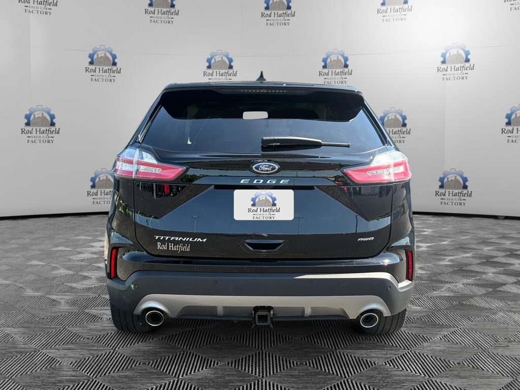 2024 Ford Edge Titanium