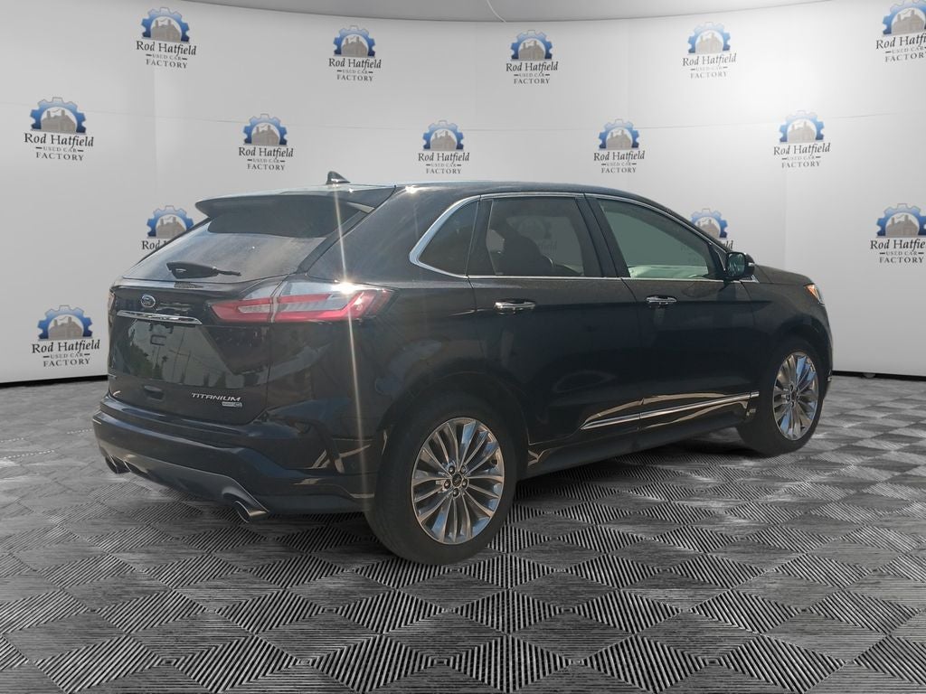 2020 Ford Edge Titanium