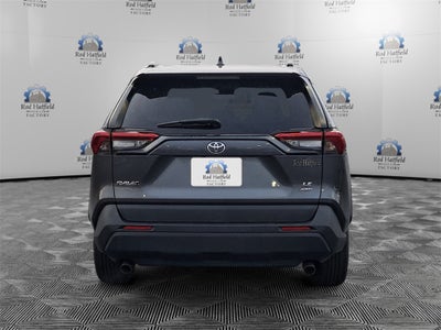 2020 Toyota RAV4 LE