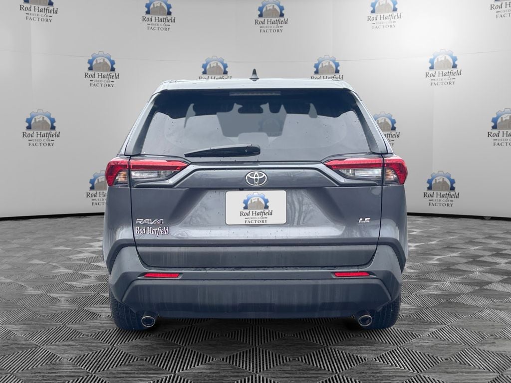 2024 Toyota RAV4 LE