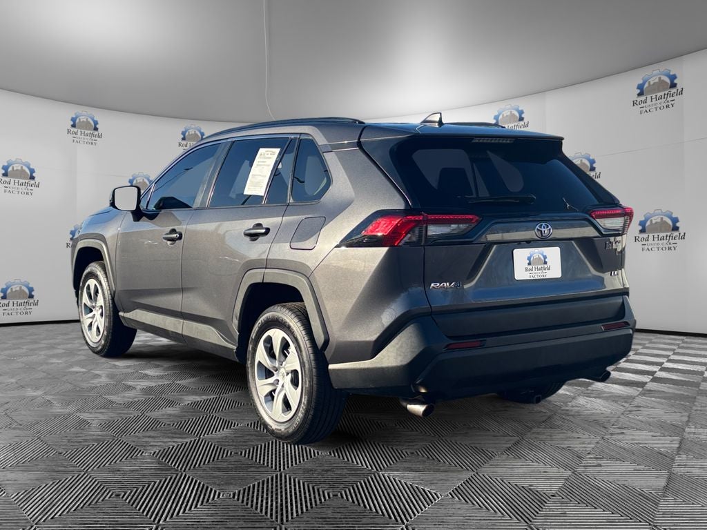 2021 Toyota RAV4 LE