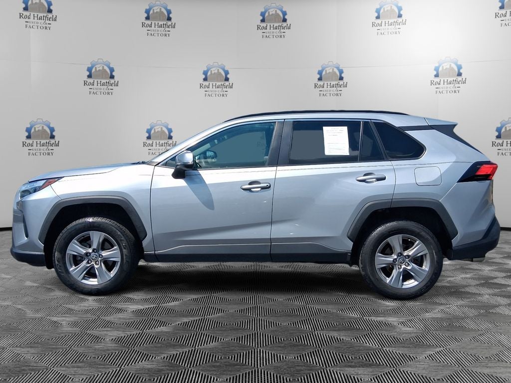 2022 Toyota RAV4 XLE