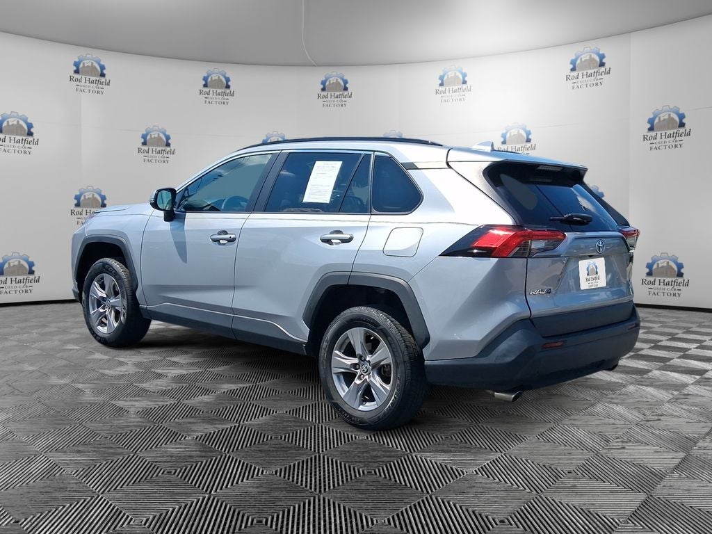 2022 Toyota RAV4 XLE