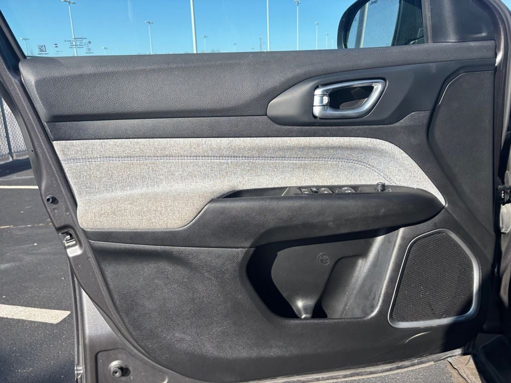 2023 Jeep Compass Sport