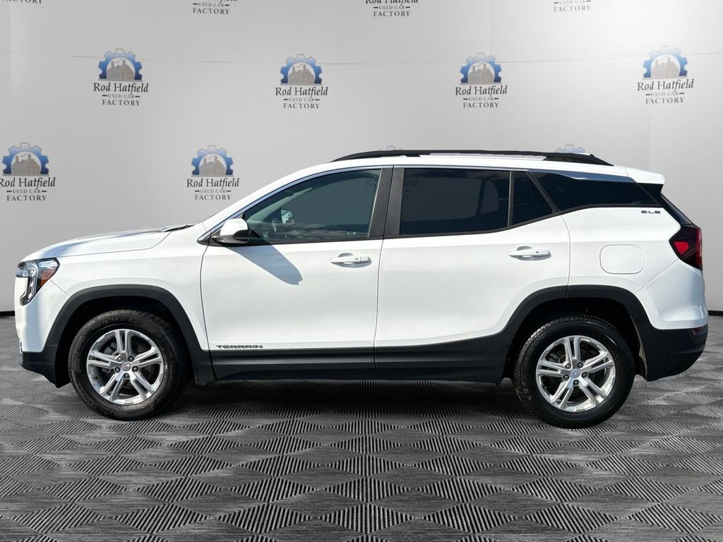 2022 GMC Terrain SLE