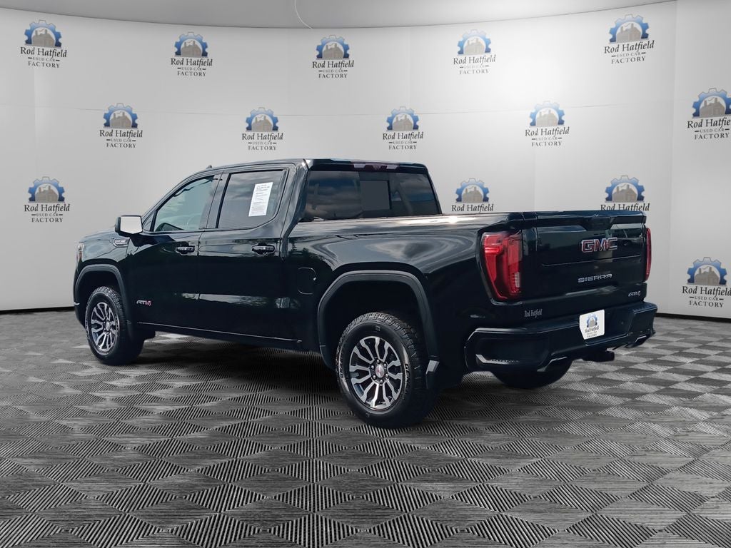 2021 GMC Sierra 1500 AT4