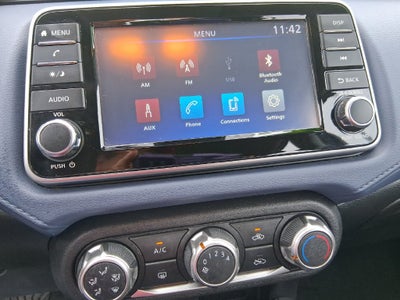 2024 Nissan Versa 1.6 SV