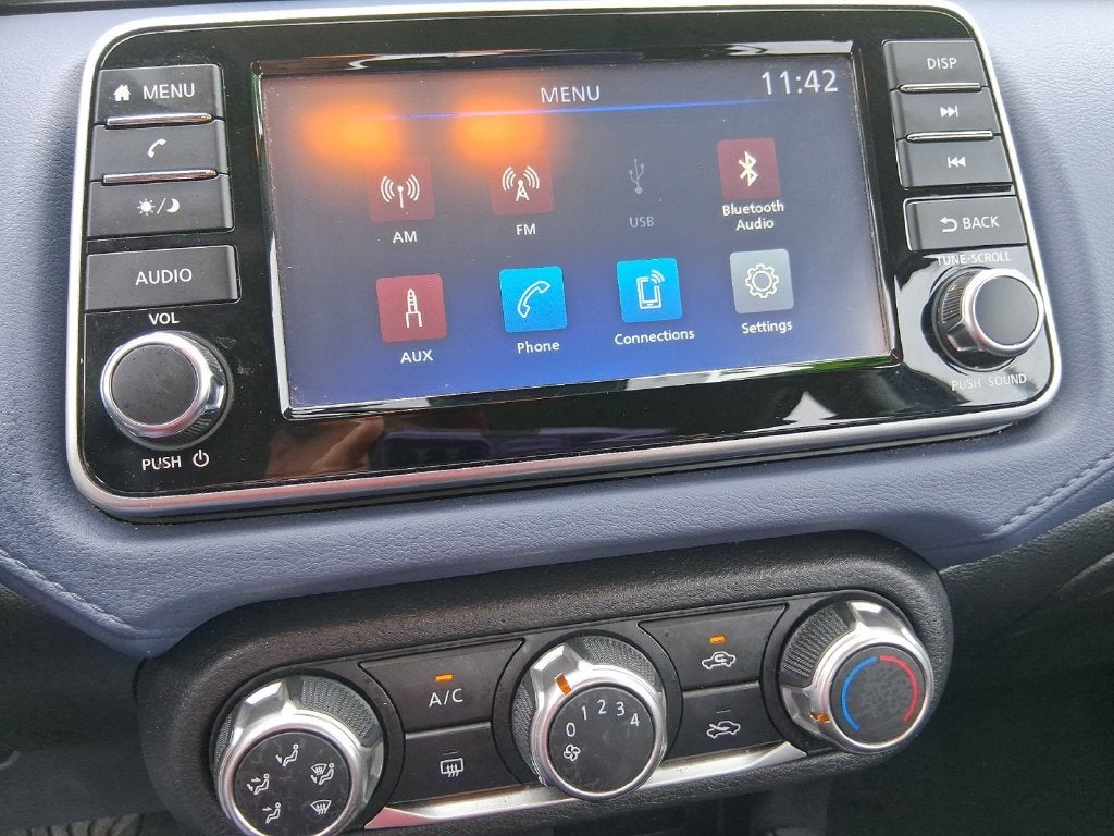 2024 Nissan Versa 1.6 SV
