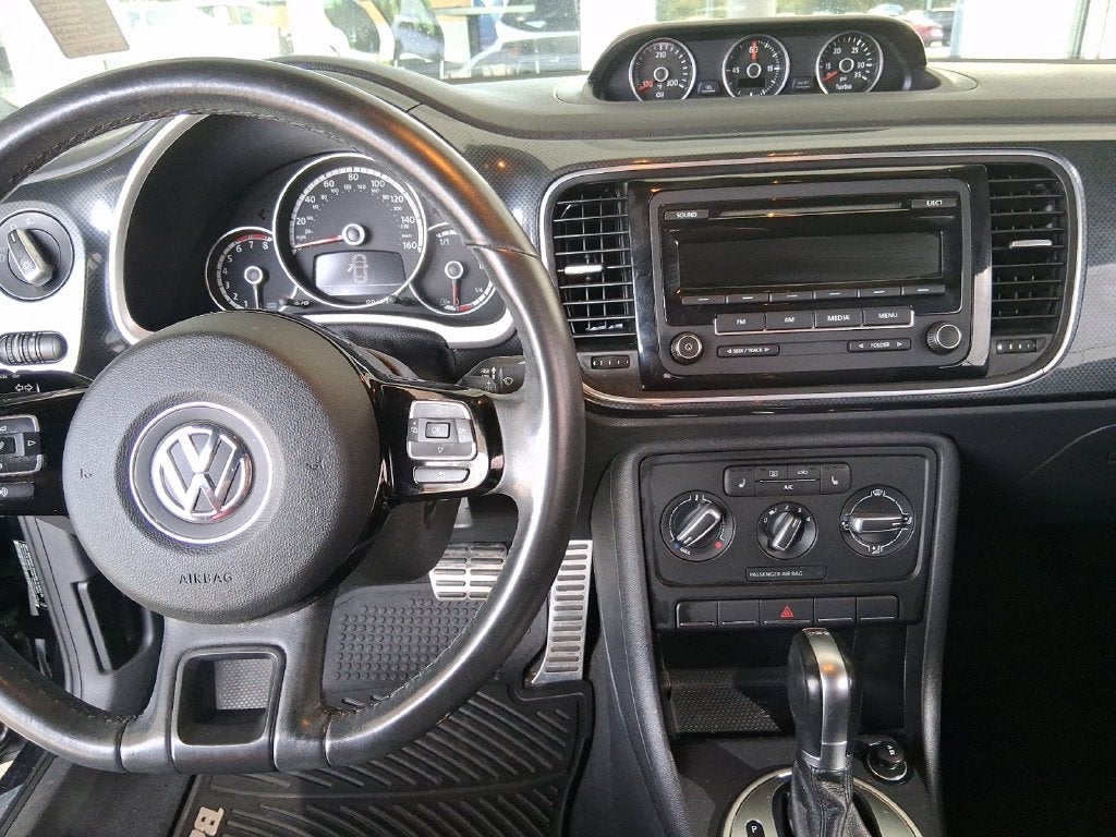 2015 Volkswagen Beetle 2.0T R-Line
