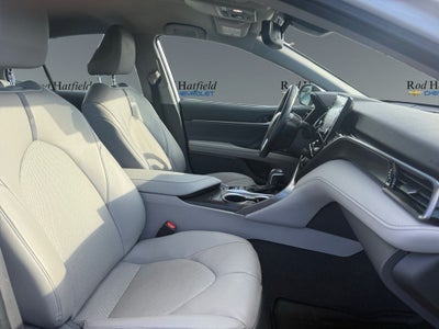 2021 Toyota Camry Hybrid XLE