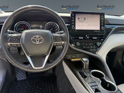 2021 Toyota Camry Hybrid XLE