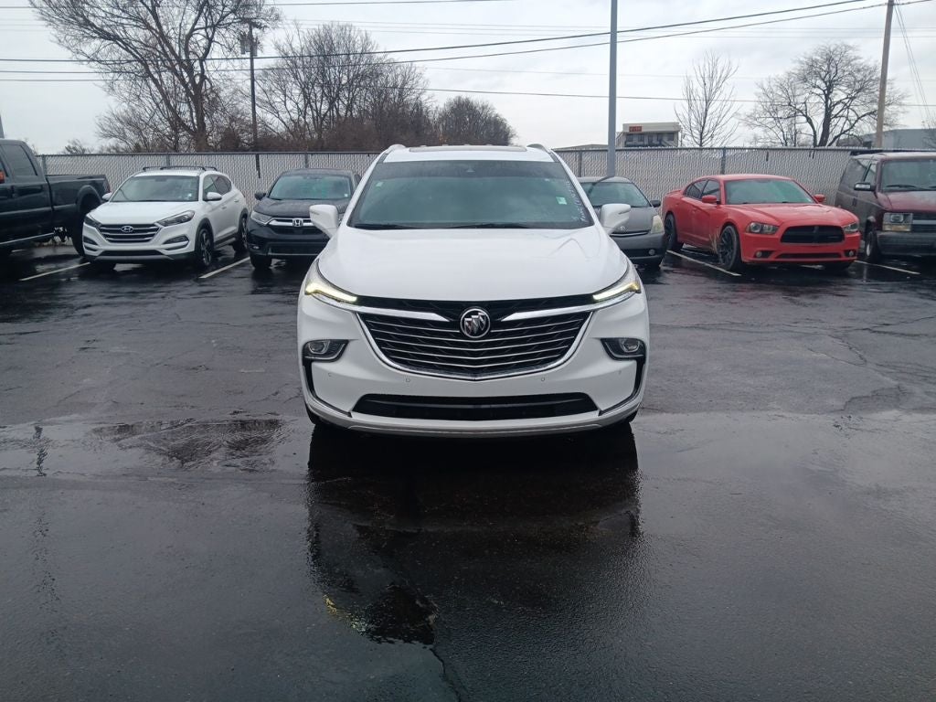 2023 Buick Enclave Essence
