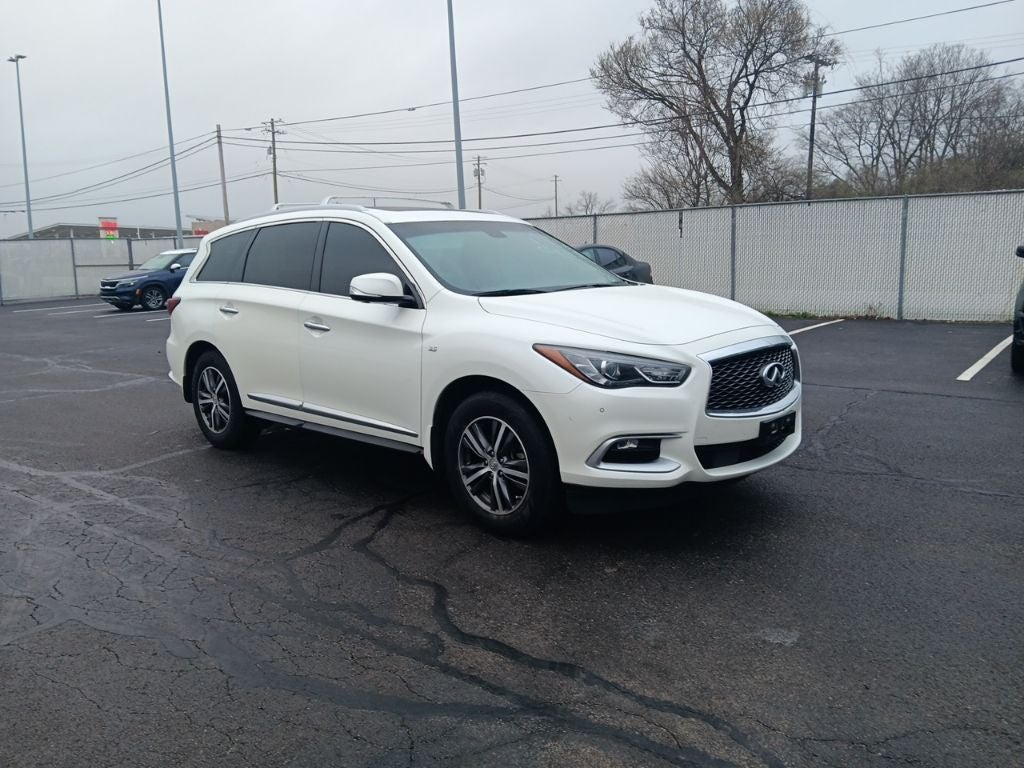 2016 INFINITI QX60 Base