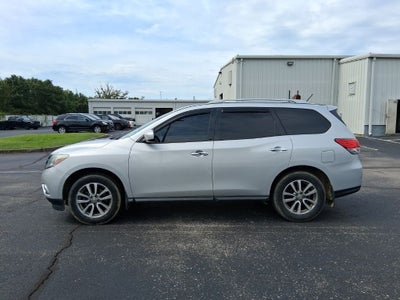 2015 Nissan Pathfinder SV