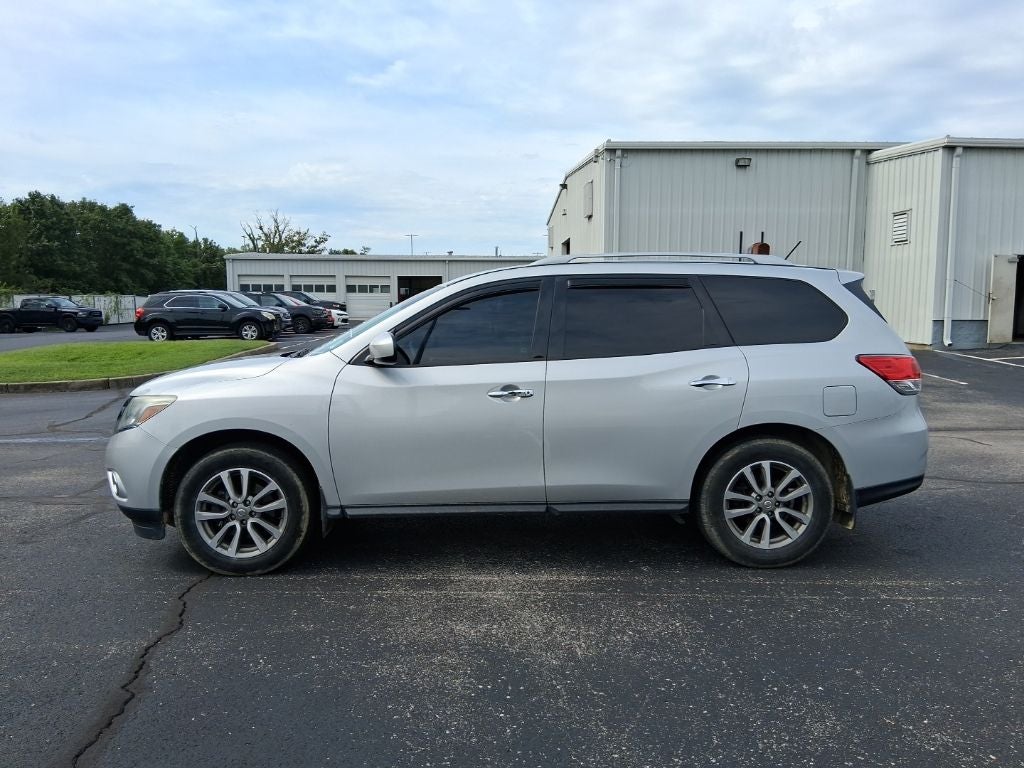 2015 Nissan Pathfinder SV