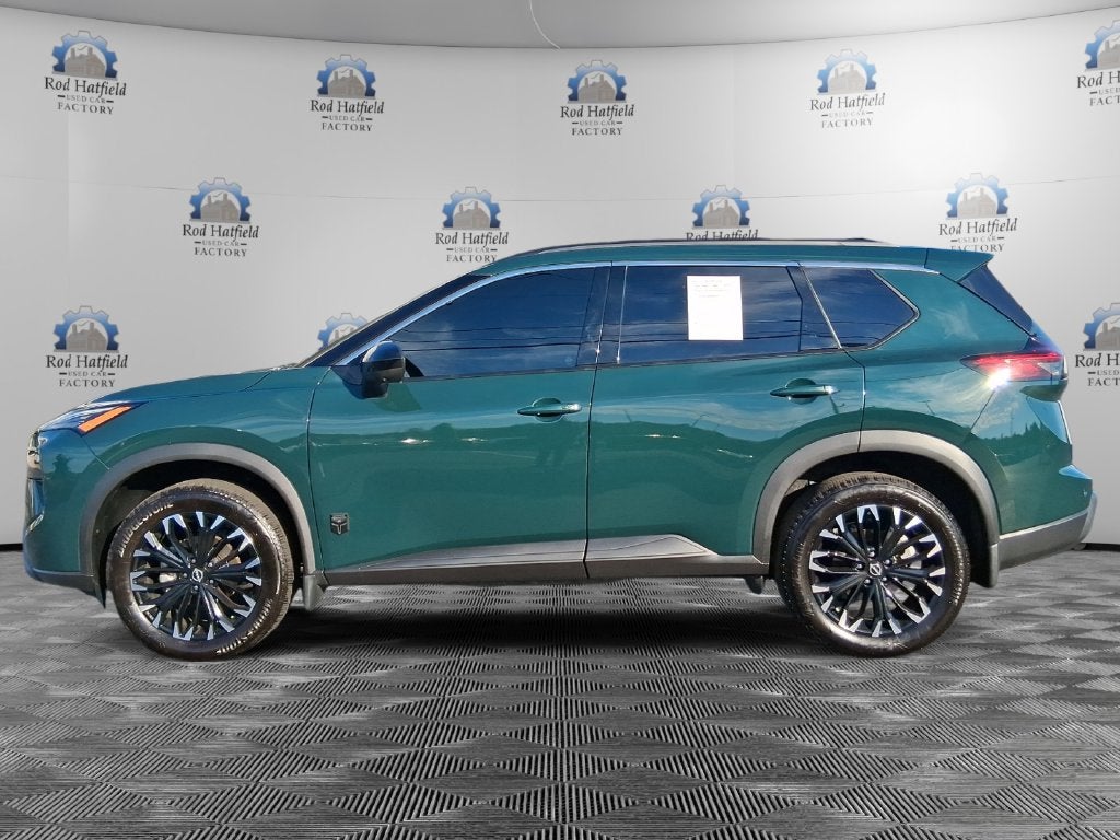 2026 Nissan Rogue Dark Armor