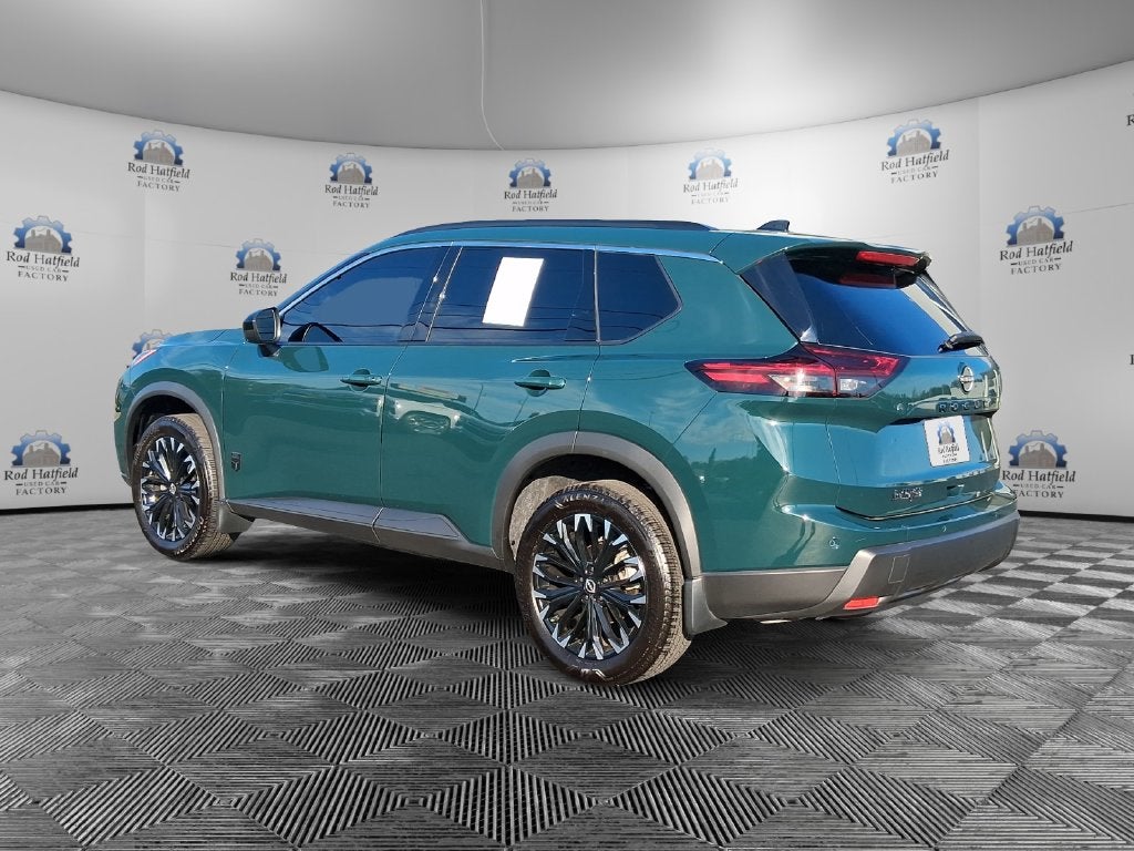 2026 Nissan Rogue Dark Armor