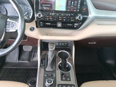 2021 Toyota Highlander Platinum