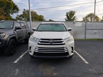 2017 Toyota Highlander XLE