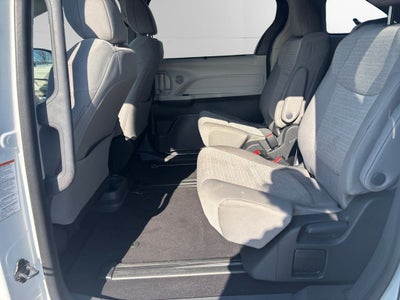 2024 Toyota Sienna LE 8 Passenger