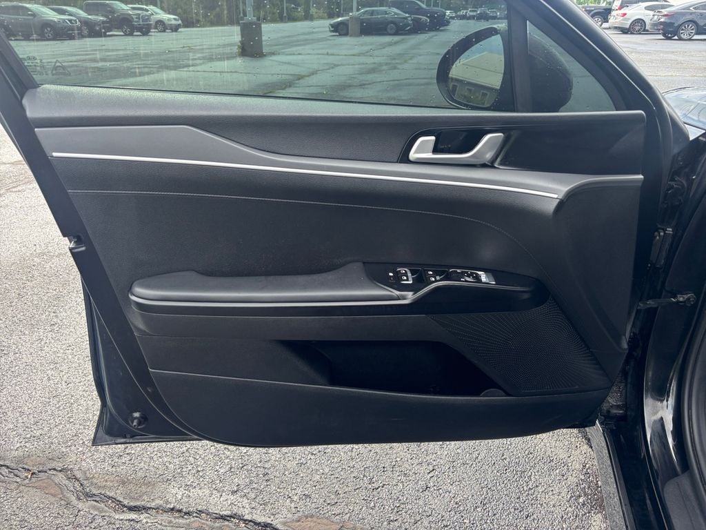 2021 Kia K5 LXS