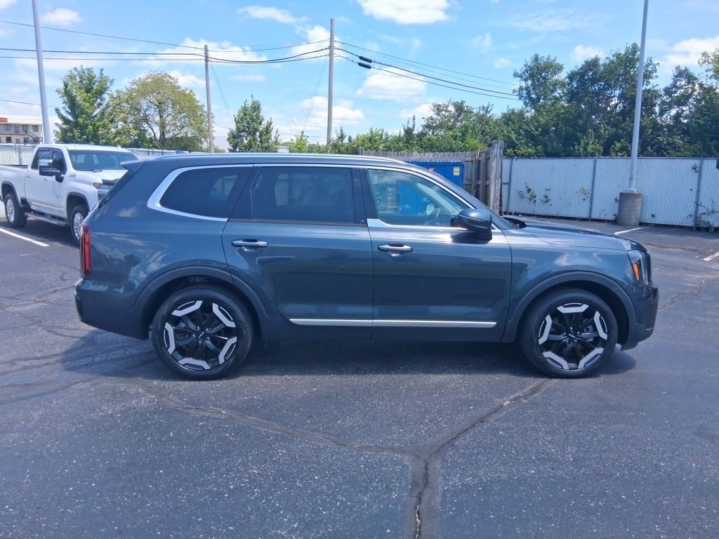 2023 Kia Telluride S