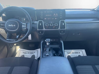 2023 Kia Sorento LX