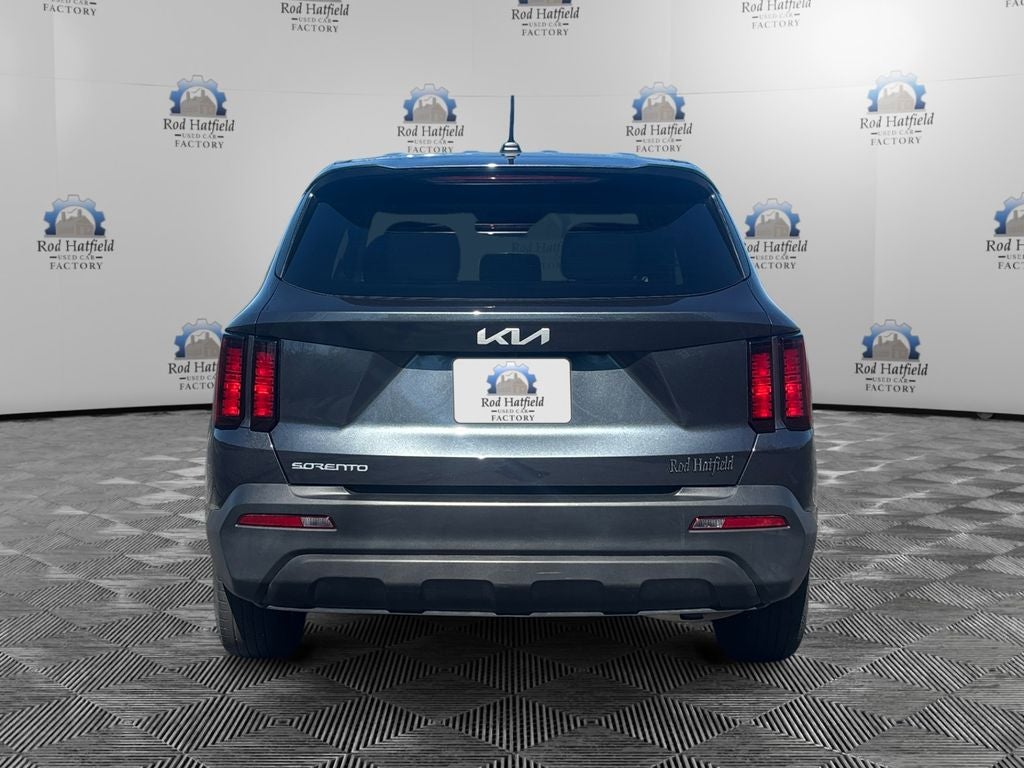 2023 Kia Sorento LX