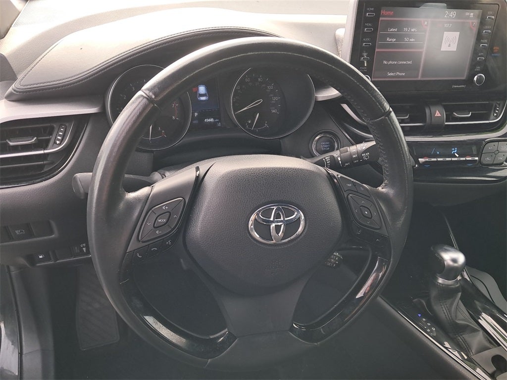 2022 Toyota C-HR XLE