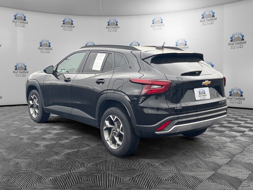 2025 Chevrolet Trax LT