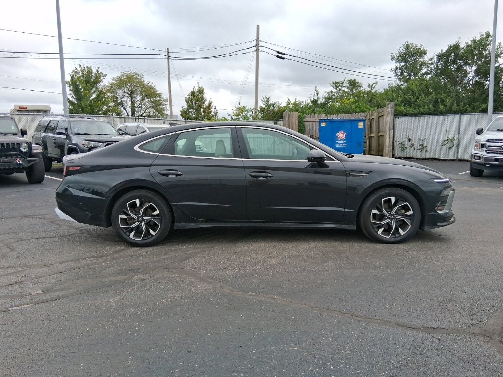 2025 Hyundai Sonata SEL