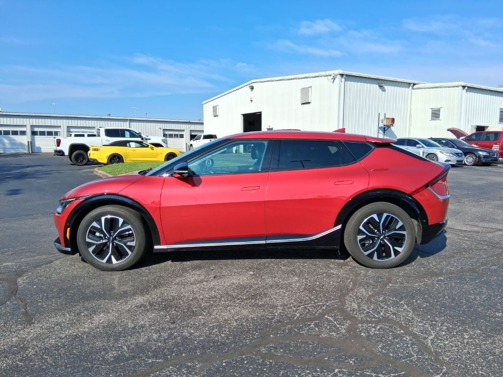 2022 Kia EV6 Wind