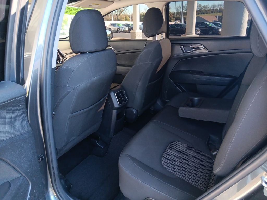 2023 Kia Sportage Hybrid LX