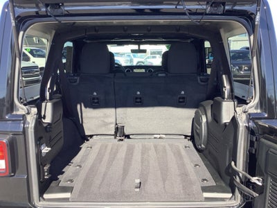 2023 Jeep Wrangler 4-Door Sahara