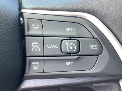 2026 Jeep Grand Cherokee GRAND CHEROKEE LAREDO X 4X4