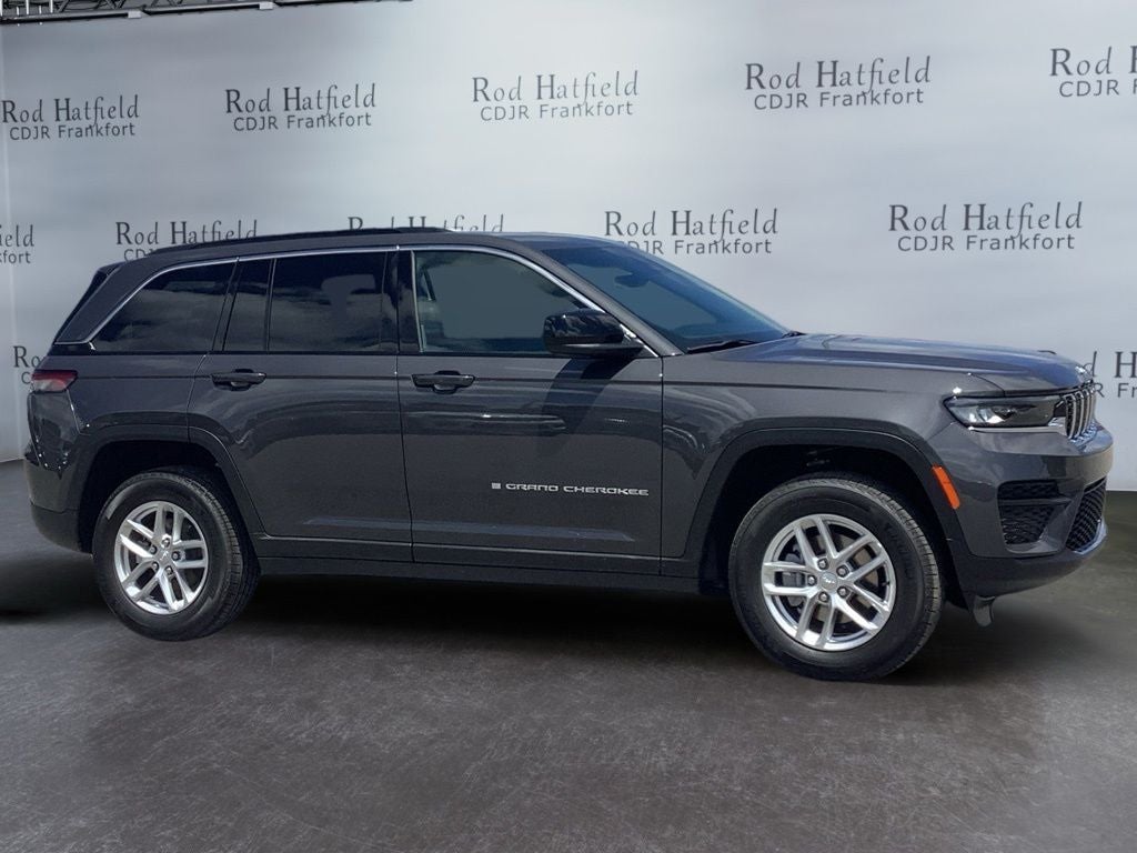 2026 Jeep Grand Cherokee GRAND CHEROKEE LAREDO X 4X4