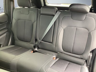 2026 Jeep Grand Cherokee GRAND CHEROKEE LAREDO X 4X4