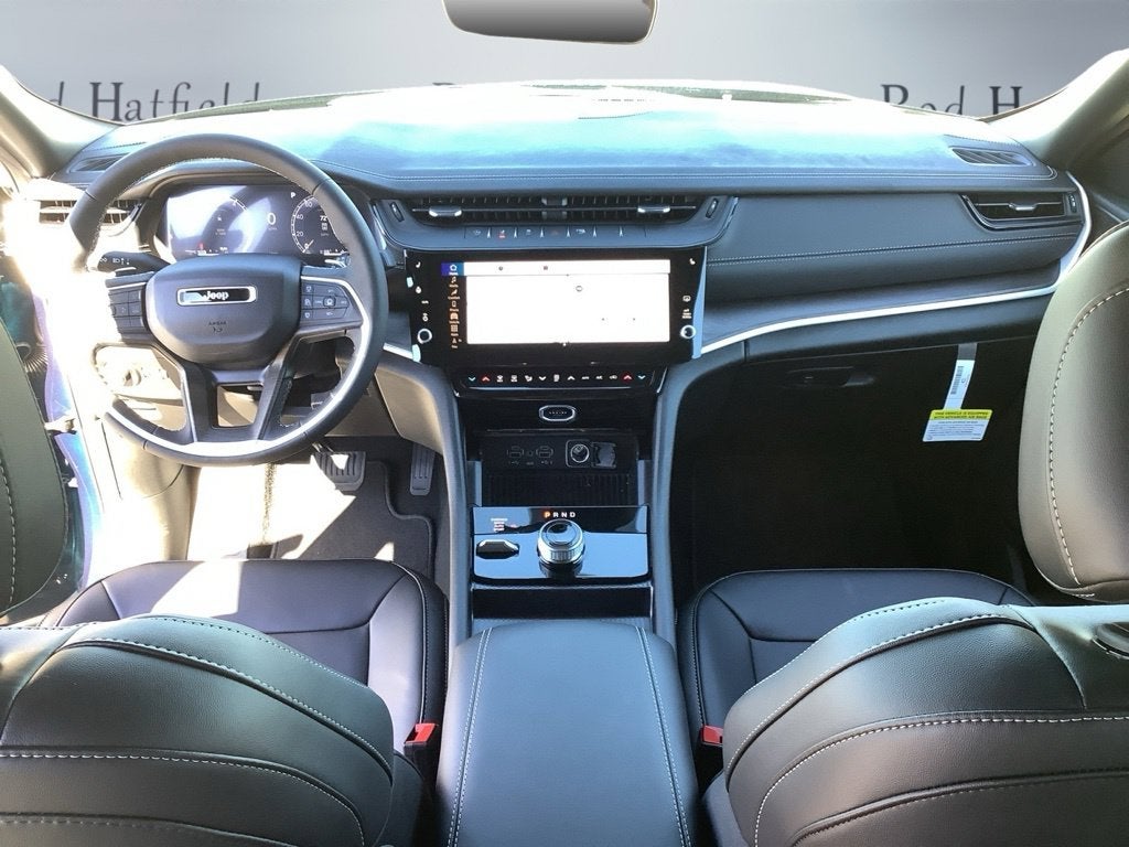 2027 Jeep Grand Cherokee GRAND CHEROKEE LIMITED 4X4