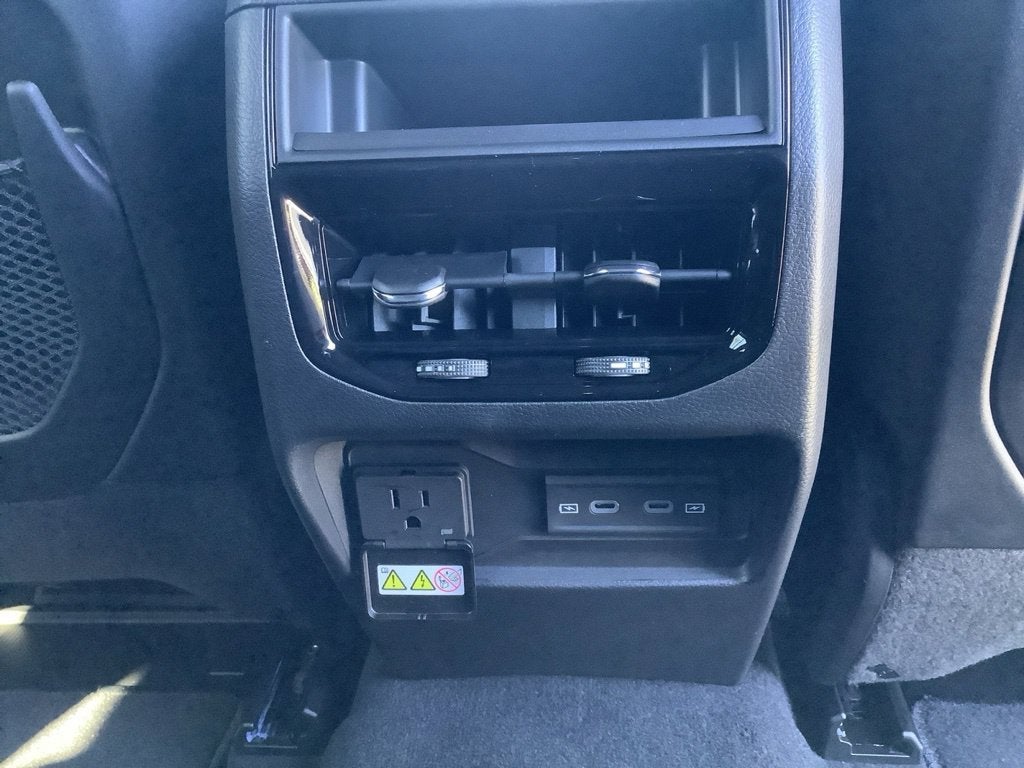 2027 Jeep Grand Cherokee GRAND CHEROKEE LIMITED 4X4