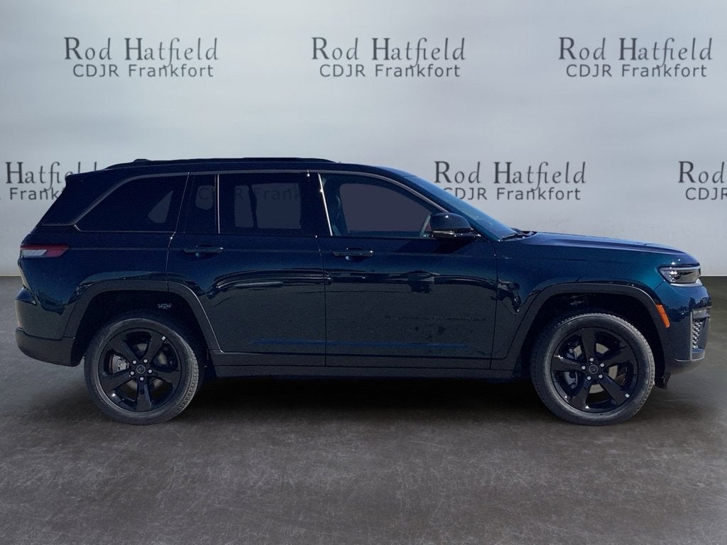 2027 Jeep Grand Cherokee GRAND CHEROKEE LIMITED 4X4