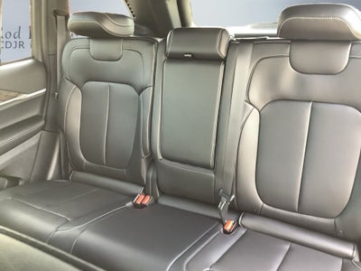 2027 Jeep Grand Cherokee GRAND CHEROKEE LIMITED 4X4
