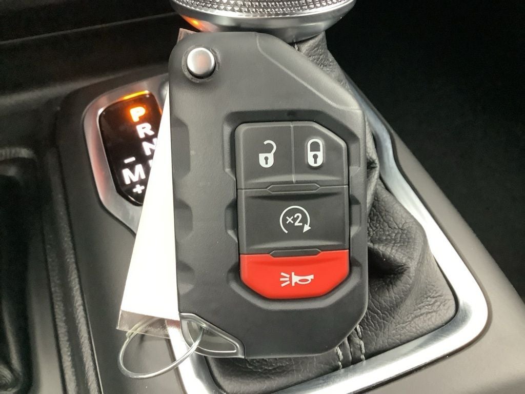 2026 Jeep Wrangler WRANGLER 4-DOOR MOAB 392