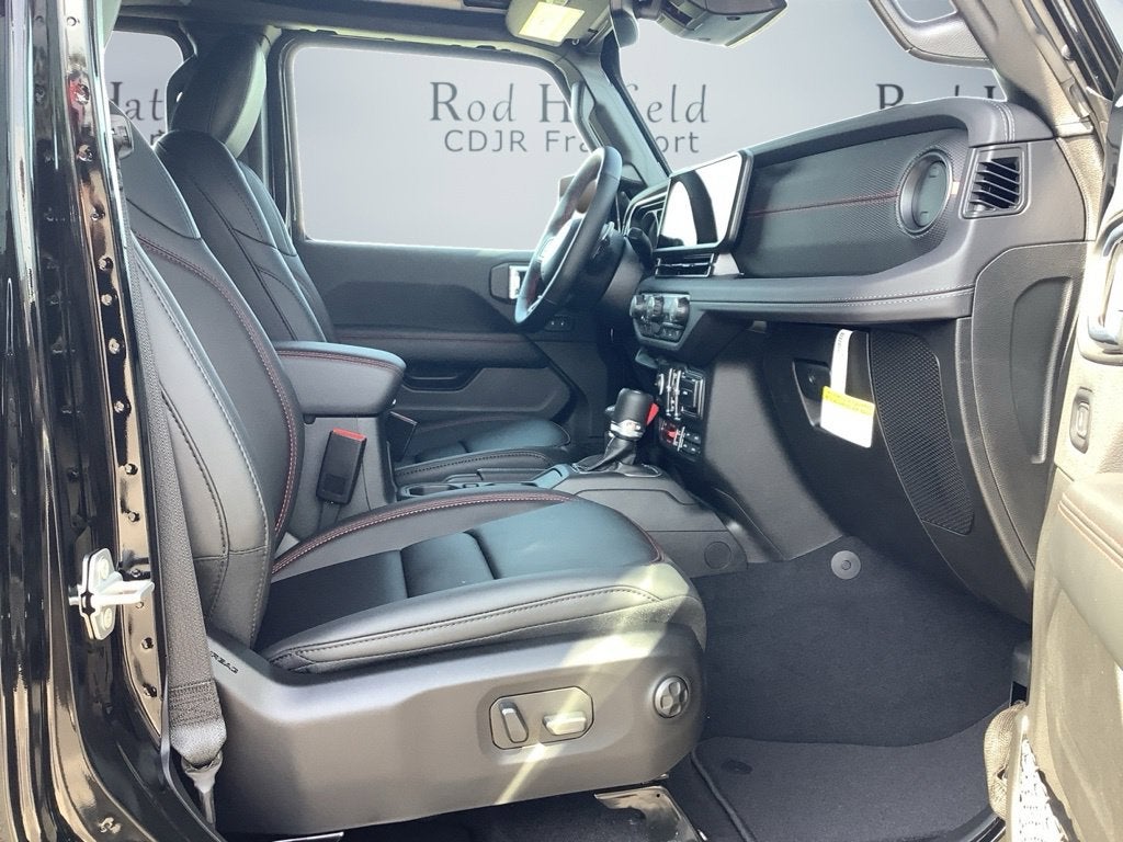 2027 Jeep Wrangler WRANGLER 4-DOOR MOAB