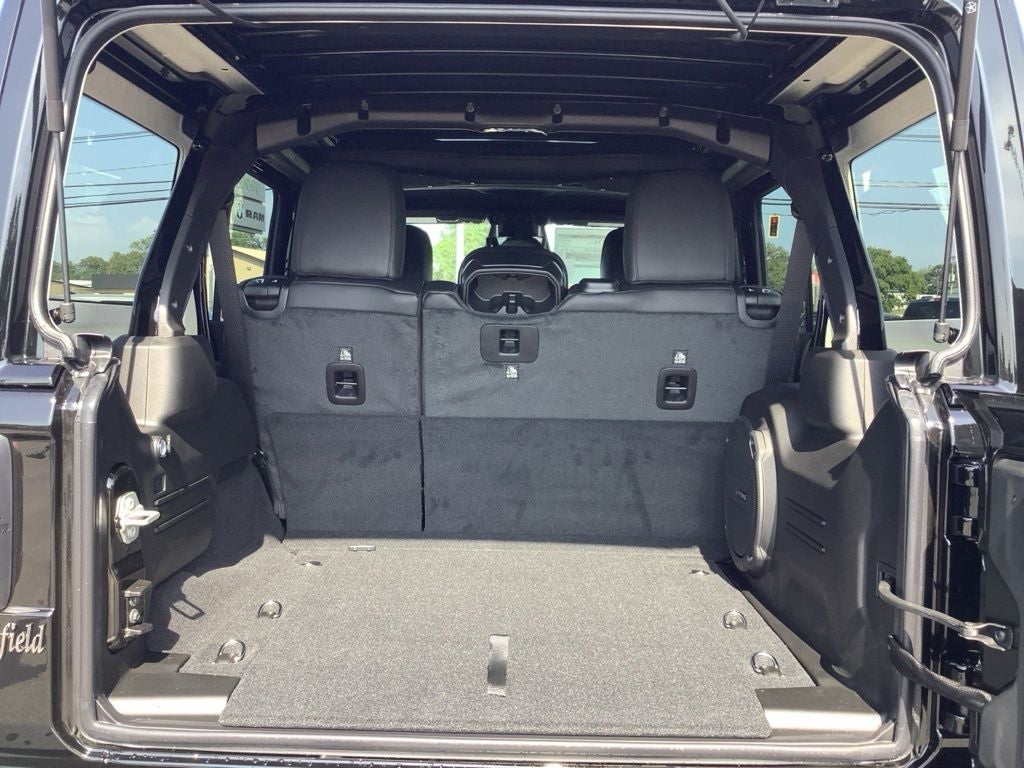 2027 Jeep Wrangler WRANGLER 4-DOOR MOAB