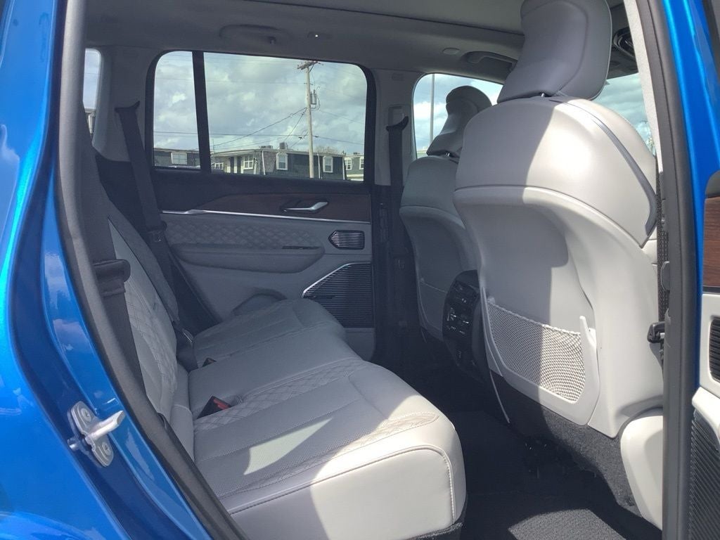 2022 Jeep Grand Cherokee 4xe Summit 4x4